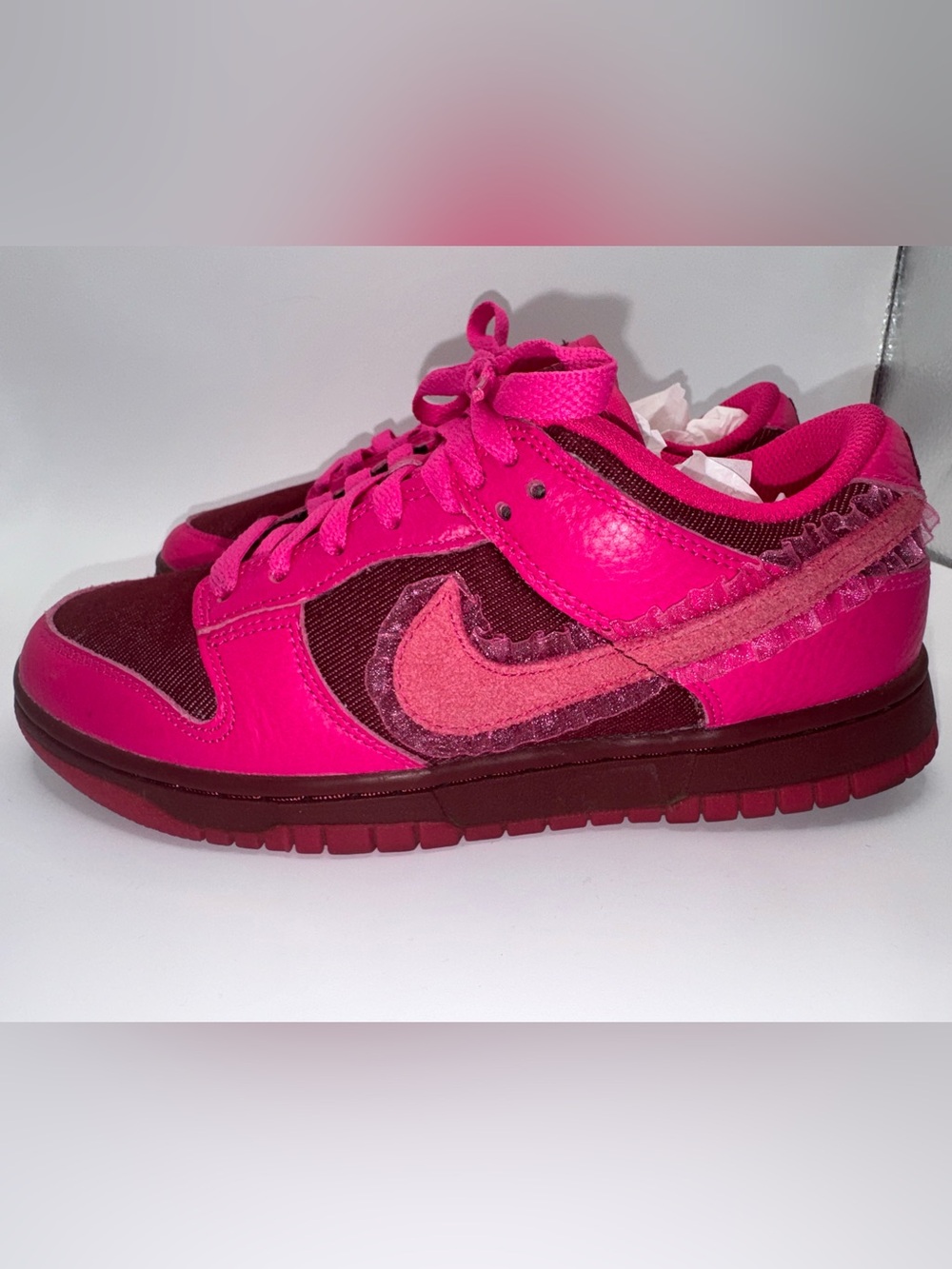 🔥 Nike Dunk Low LX “Pink Foam/Burgundy Crush” Ruffle Swoosh Women’s 7 🔥 - Picture 8 of 17